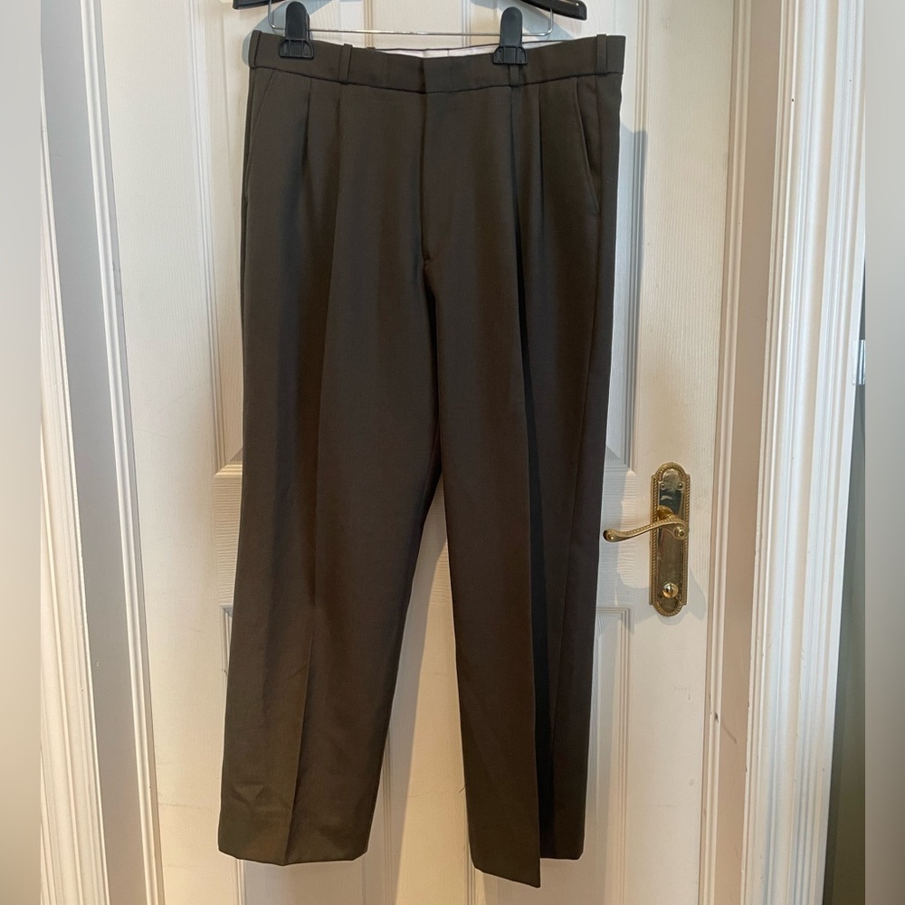 Men’s dress pants